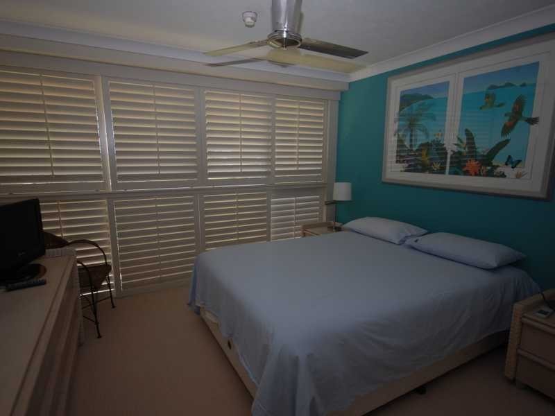 Unit 5/170 The Esplanade, Burleigh Heads QLD 4220