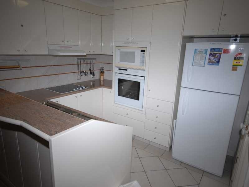 Unit 203/220 The Esplanade, Burleigh Heads QLD 4220