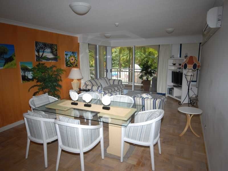 Unit 203/220 The Esplanade, Burleigh Heads QLD 4220