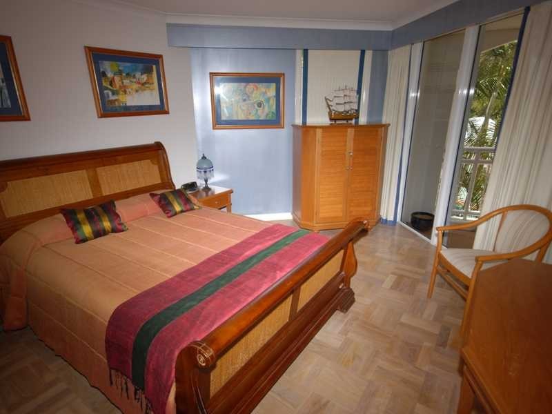 Unit 203/220 The Esplanade, Burleigh Heads QLD 4220