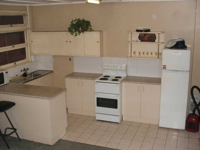 Unit 9/14 The Esplanade, Burleigh Heads QLD 4220