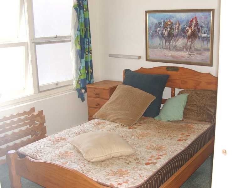 Unit 9/14 The Esplanade, Burleigh Heads QLD 4220