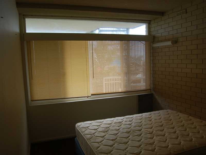 Unit 1/296 The Esplanade, Burleigh Heads QLD 4220