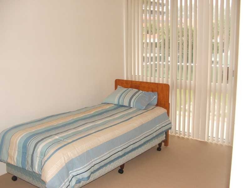 6/30 The Esplanade, Burleigh Heads QLD 4220