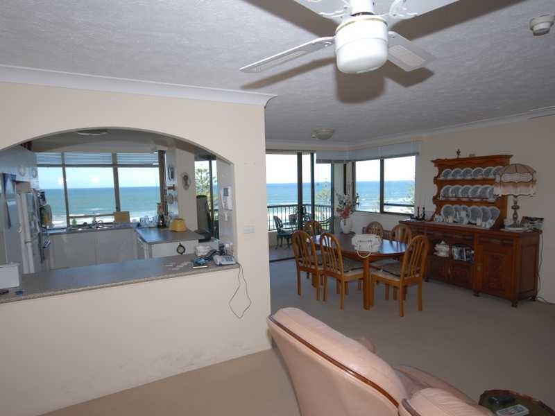 28/114 The Esplanade, Burleigh Heads QLD 4220