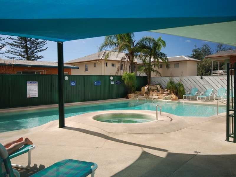 Unit 10F/52 Goodwin Terrace, Burleigh Heads QLD 4220