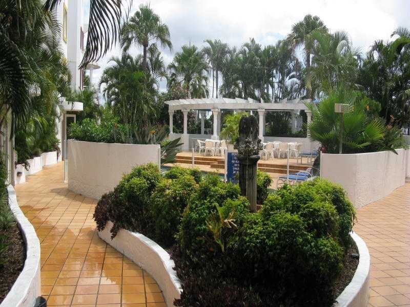 27/28 Chairlift Avenue, Nobby Beach QLD 4218