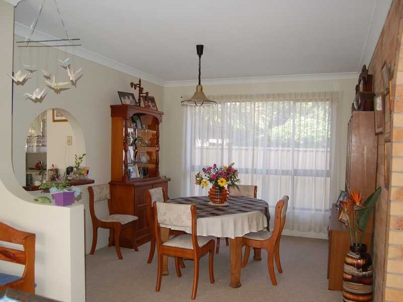 4 Ruff Court, Burleigh Waters QLD 4220
