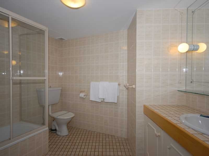 25/45 Hayle Court, Burleigh Heads QLD 4220