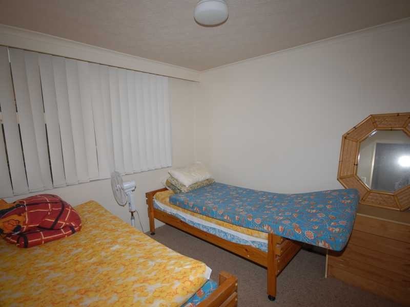 Unit 4/1927 Gold Coast Highway, Burleigh Heads QLD 4220