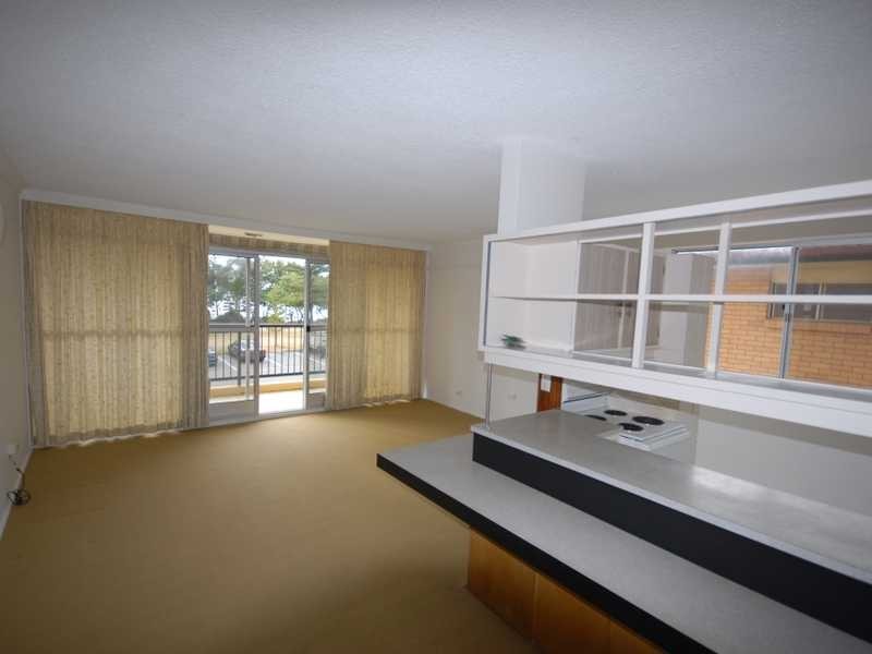 Unit 1/74 The Esplanade, Burleigh Heads QLD 4220