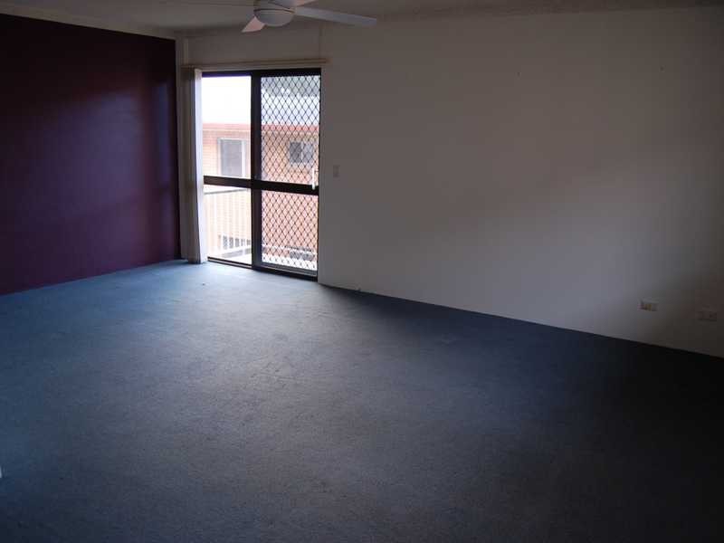 Unit 8/1871 Gold Coast Highway, Burleigh Heads QLD 4220