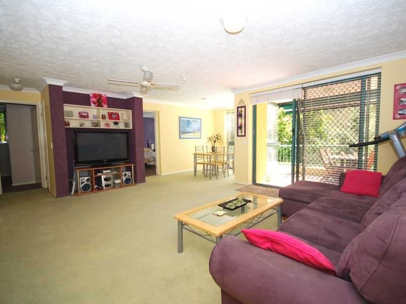 Unit 5/1 Burleigh St, Burleigh Heads QLD 4220