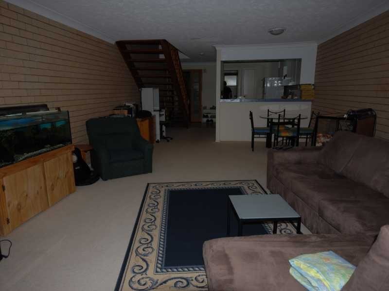 Unit 30/13 Shrike Ct, Broadbeach QLD 4218