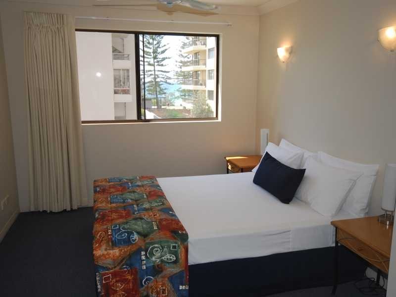 Unit 34/1937 Gold Coast Highway, Burleigh Heads QLD 4220