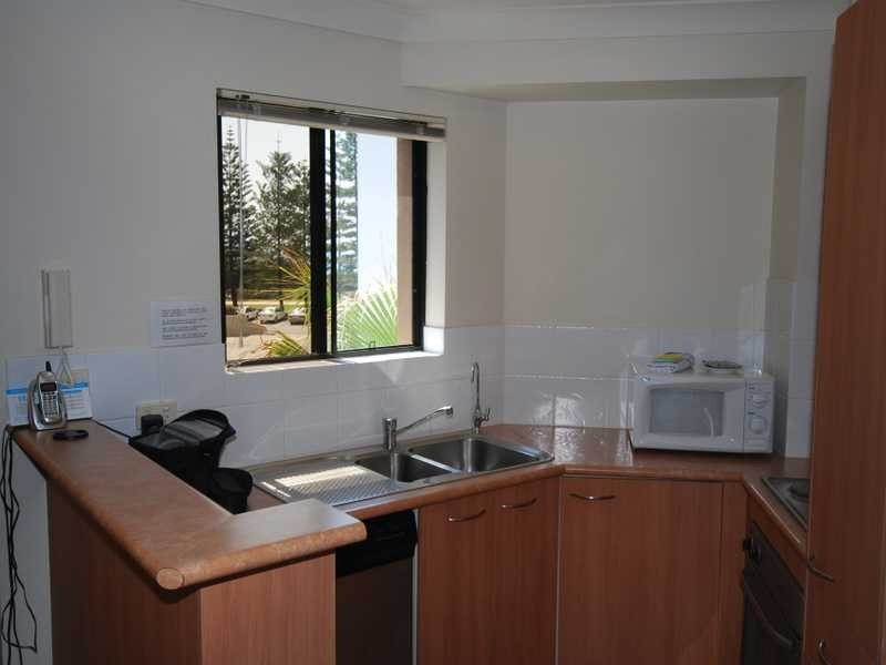 Unit 34/1937 Gold Coast Highway, Burleigh Heads QLD 4220