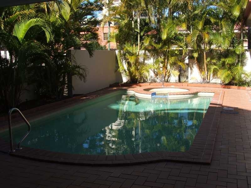 Unit 34/1937 Gold Coast Highway, Burleigh Heads QLD 4220