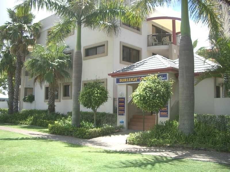 Unit 34/1937 Gold Coast Highway, Burleigh Heads QLD 4220