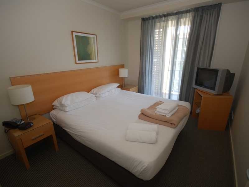 Unit 1113/1 Ocean Street, Burleigh Heads QLD 4220