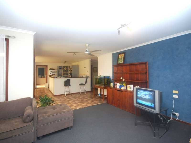 4 Dudgeon Drive, Tallebudgera QLD 4228