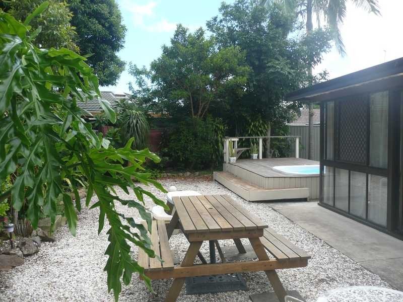 11 Frangipani Street, Miami QLD 4220