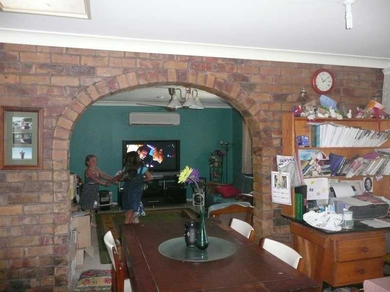 11 Frangipani Street, Miami QLD 4220