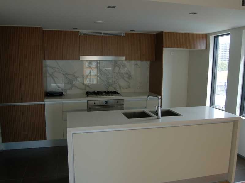 1055/6 The Esplanade, Burleigh Heads QLD 4220