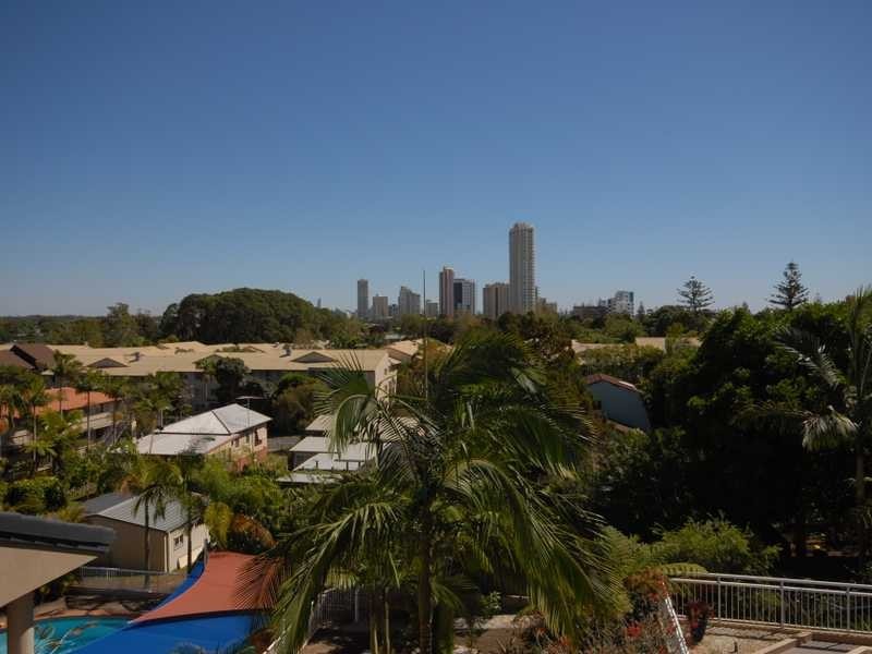 16/29 West Burleigh Road, Burleigh Heads QLD 4220
