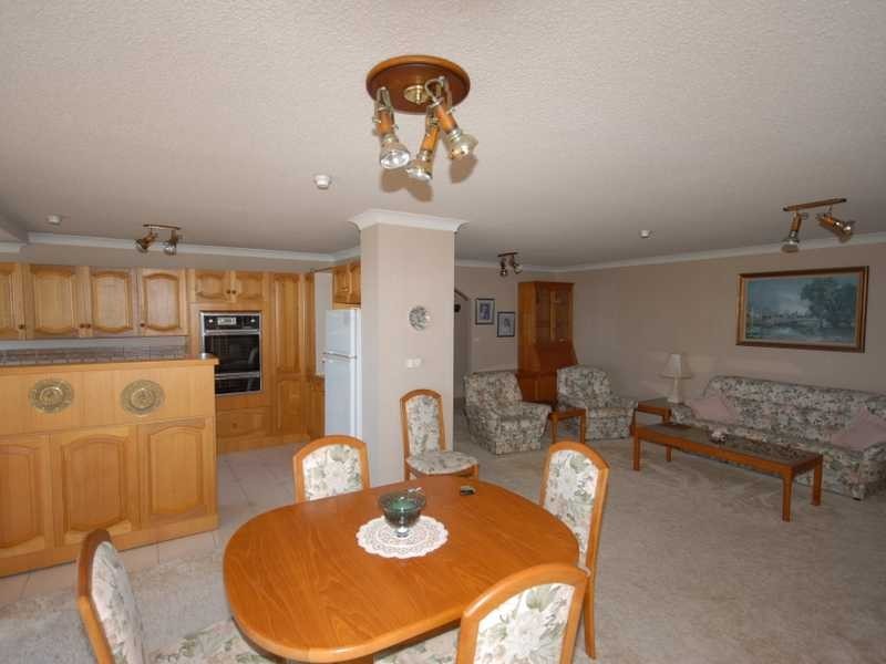 Unit 21/30 The Esplanade, Burleigh Heads QLD 4220