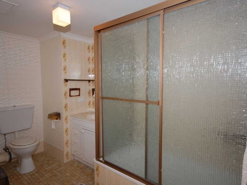 Unit 21/30 The Esplanade, Burleigh Heads QLD 4220