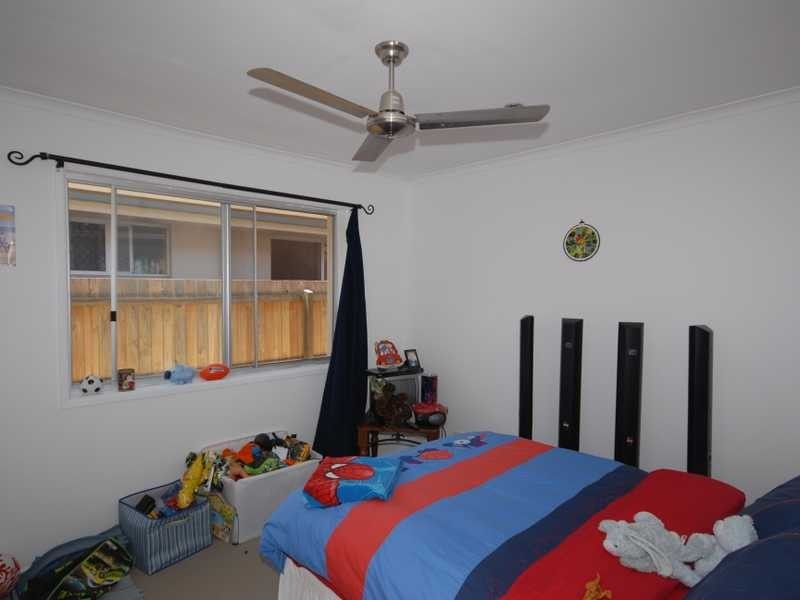 106 Chainey Ave, Miami QLD 4220