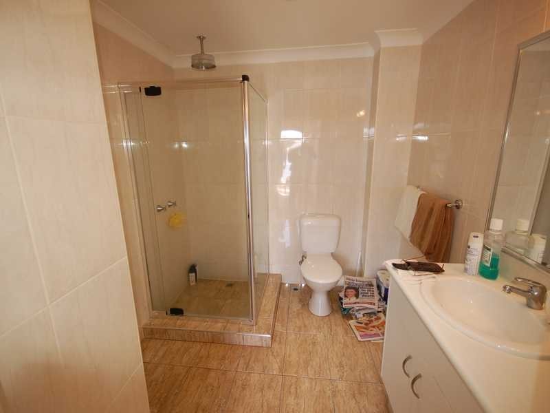 25/13 Shrike Court, Burleigh Waters QLD 4220