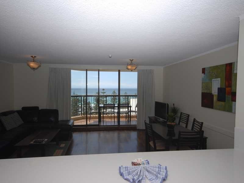 Unit 38/1941 Gold Coast Highway, Burleigh Heads QLD 4220