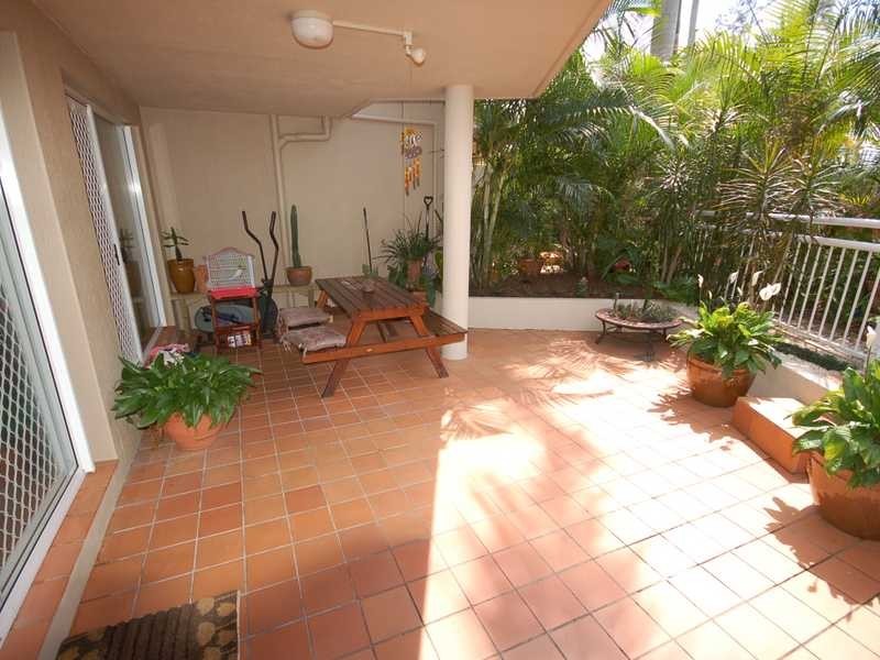 Unit 6/29 West Burleigh Road, Burleigh Heads QLD 4220