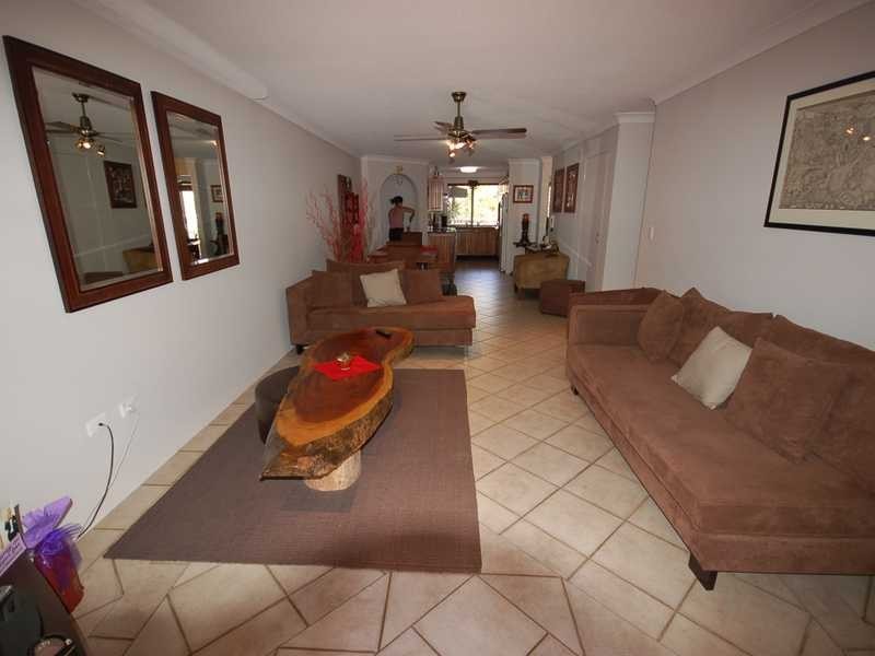 Unit 6/29 West Burleigh Road, Burleigh Heads QLD 4220