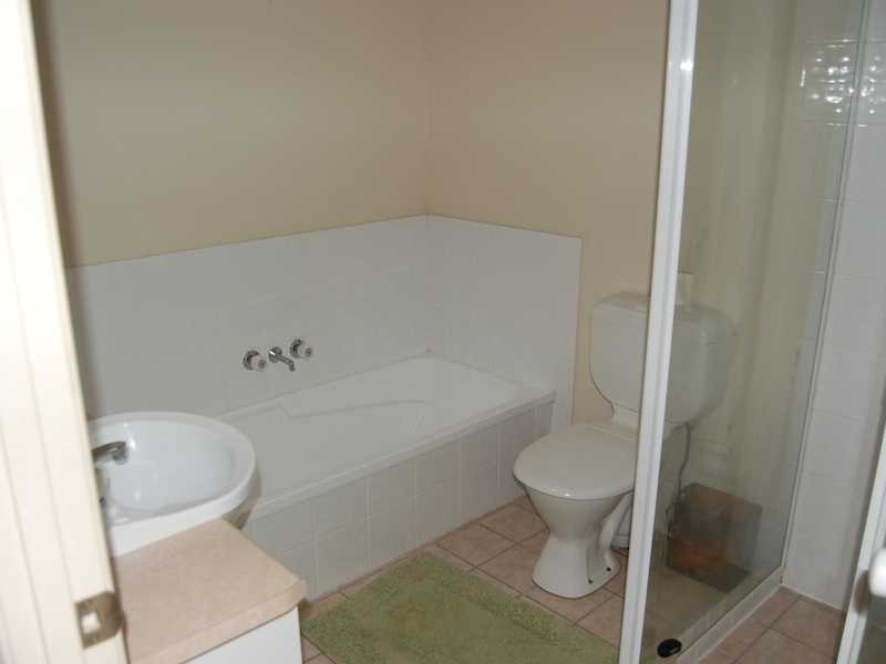 Unit 47/3 Regensberg Close, Varsity Lakes QLD 4227