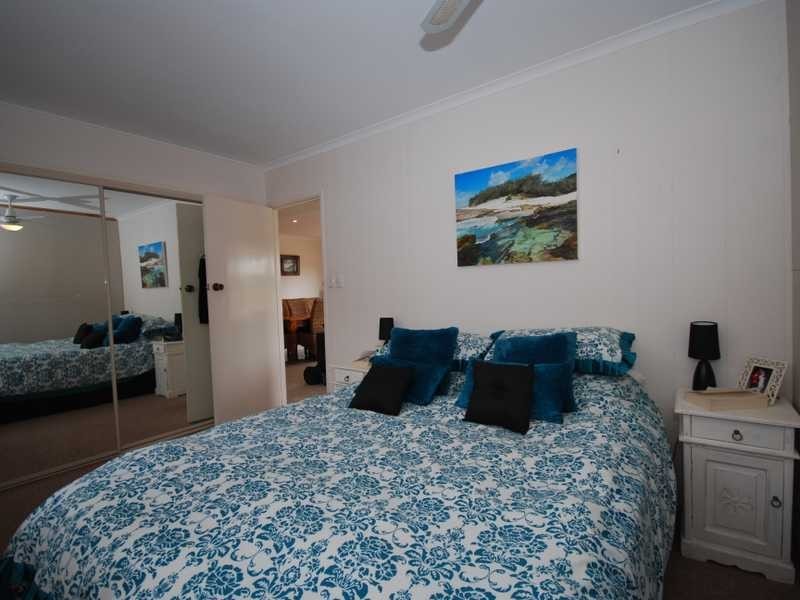 112 Chainey Ave, Miami QLD 4220