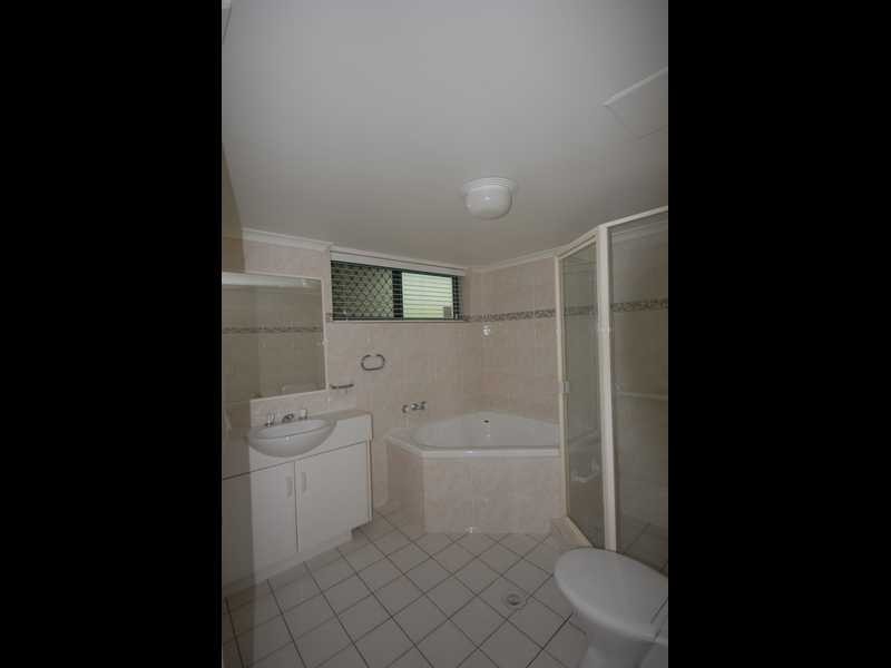 Unit 15/1 Burleigh Street, Burleigh Heads QLD 4220