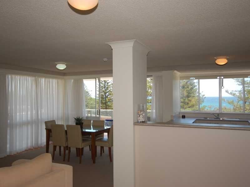 17/32 The Esplanade, Burleigh Heads QLD 4220