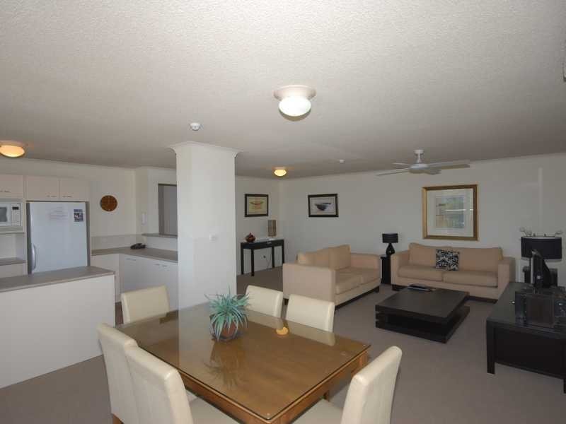 17/32 The Esplanade, Burleigh Heads QLD 4220