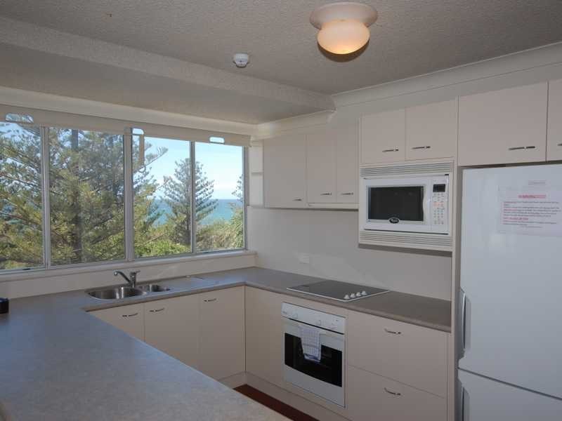 17/32 The Esplanade, Burleigh Heads QLD 4220