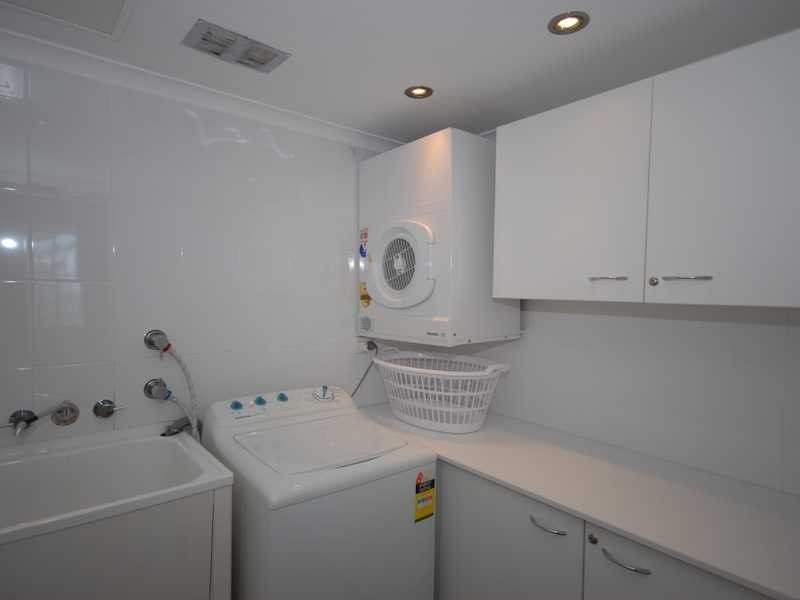 17/32 The Esplanade, Burleigh Heads QLD 4220