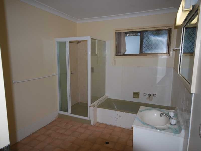 177 Ocean PDE, Burleigh Heads QLD 4220