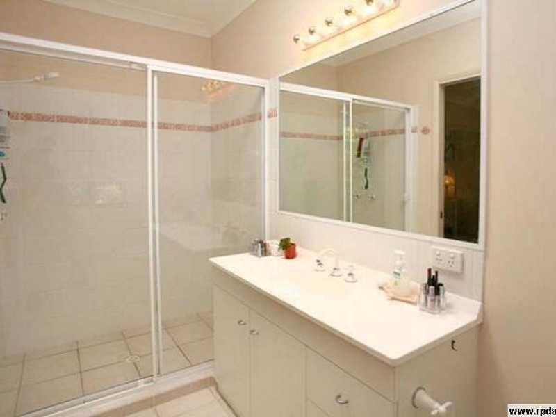 19 Burleigh Glen Court, Burleigh Heads QLD 4220