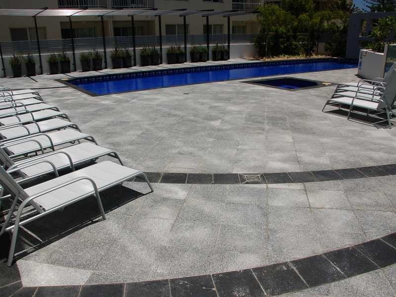 16/106-108 The Esplanade, Burleigh Heads QLD 4220