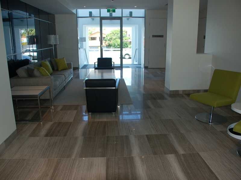 16/106-108 The Esplanade, Burleigh Heads QLD 4220