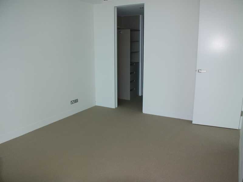 16/106-108 The Esplanade, Burleigh Heads QLD 4220