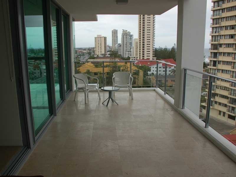 16/106-108 The Esplanade, Burleigh Heads QLD 4220