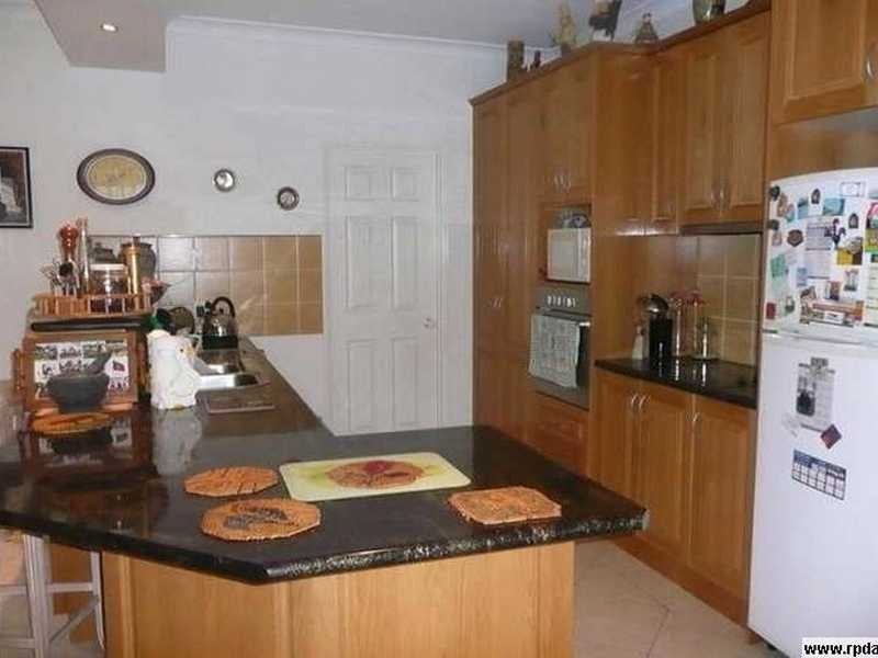 29 Lantau Cr, Varsity Lakes QLD 4227