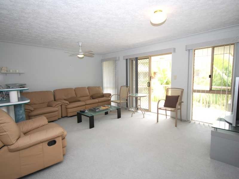 Unit 24/7 First Avenue, Burleigh Heads QLD 4220